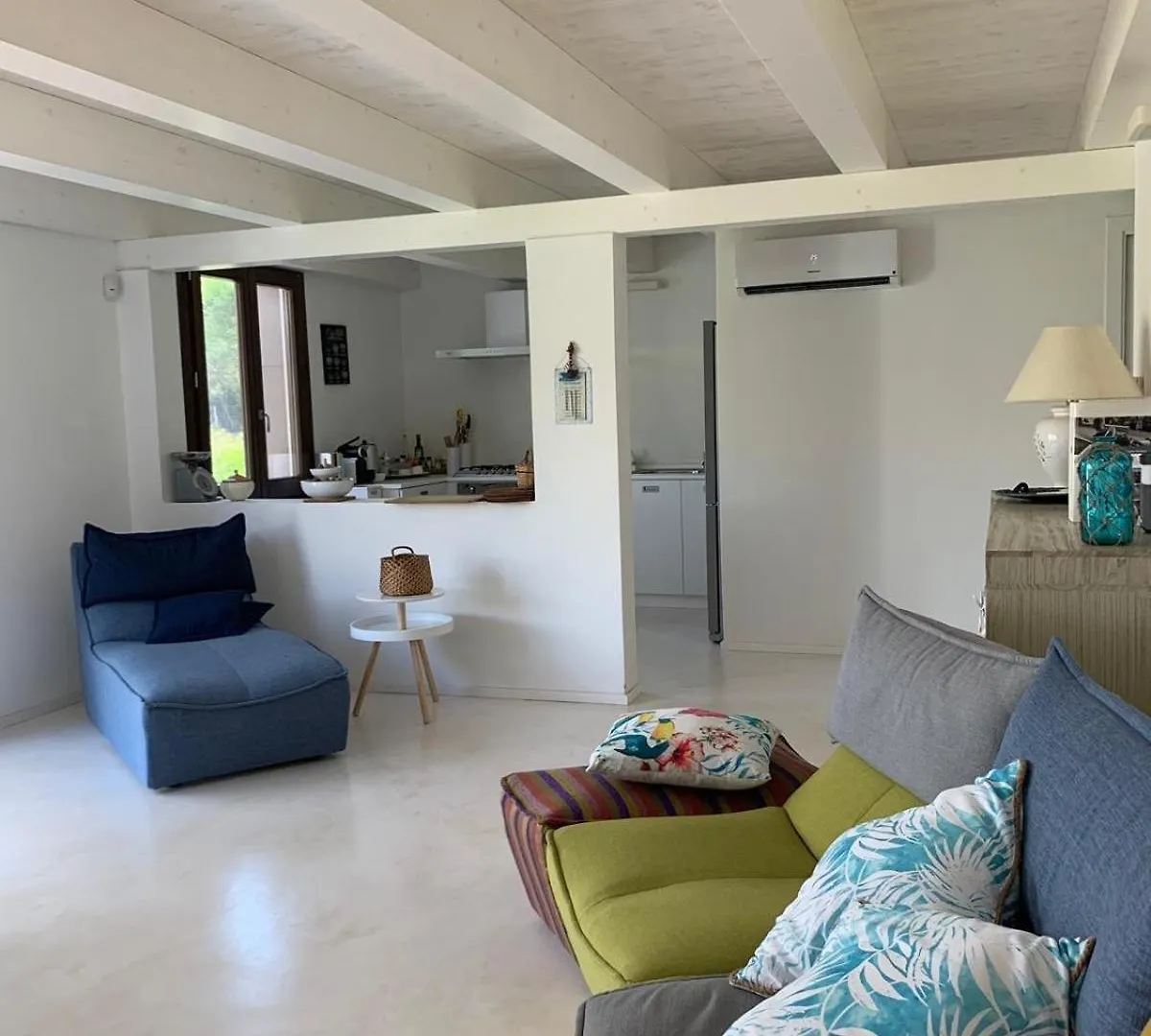 Exclusive Farm Villa Putzu Idu Semesterbostad
